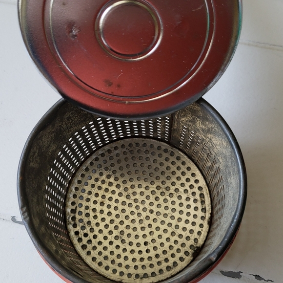 Vtg Hand Potato Ricer Fruit Juicer Strainer Steel Red Well Used Country Kitchen - Picture 3 of 12